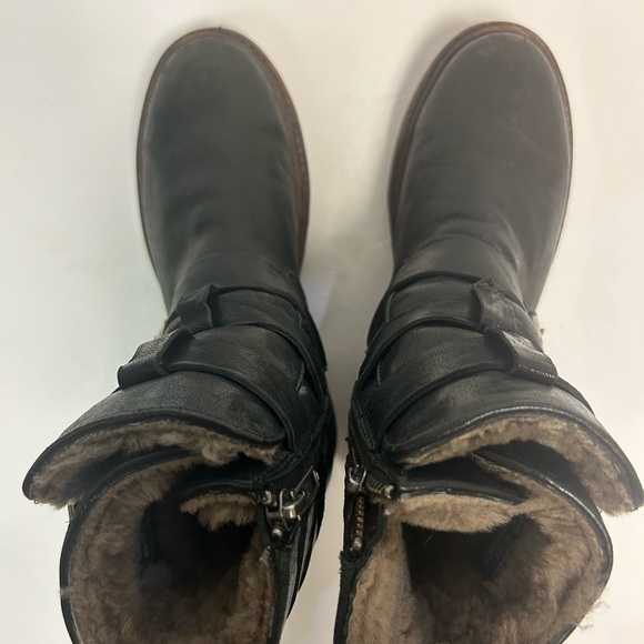 Frye Boots Valerie Women's Strappy Sz 6 Black Leather Shearling Moto Buckle - Picture 9 of 16
